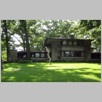 Raymond W. Evans House (1908) 9914 S Longwood Dr Chicago, IL, photo Zol87, Wikipedia.jpg